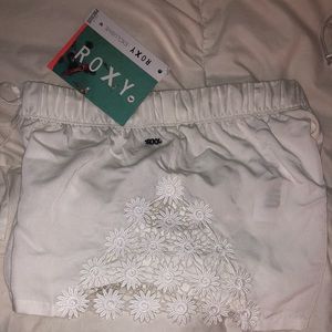 Roxy Shorts - Roxy Flow Shorts Roxy Shorts - Roxy Flow Shorts